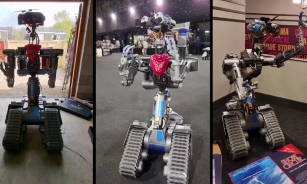 Man Successfully Constructs Iconic Johnny 5 Robot from Short Circuit Movie